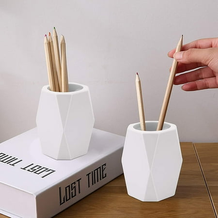 White 2 Pack Silicone Pencil Holder Geometric Pen Cup Case Makeup Brush Holder Stand for Office School Home Desk Stationery Organizer White 2 Pack Silicone Pencil Holder Geometric Pen Cup Case Makeup Brush Holder Stand for Office School Home Desk Stationery Organizer
